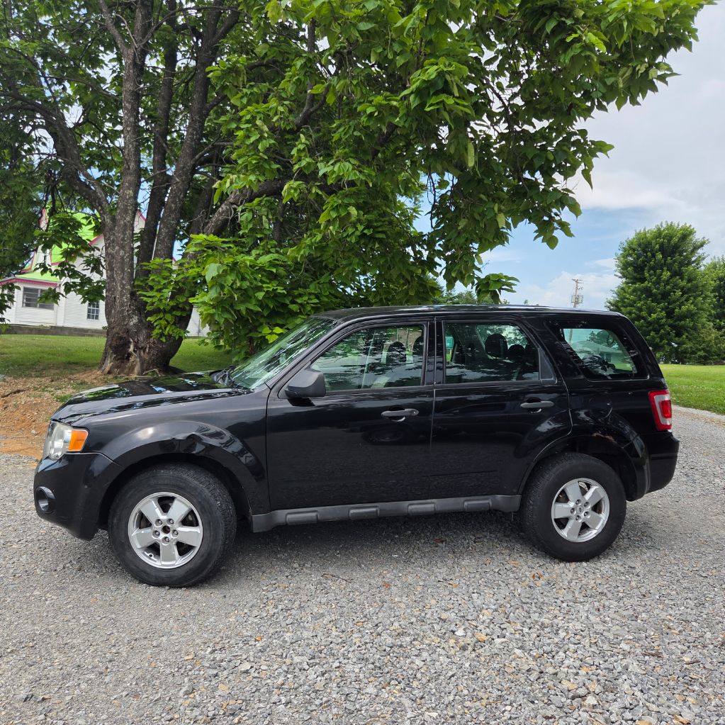 2011 Ford Escape XLS